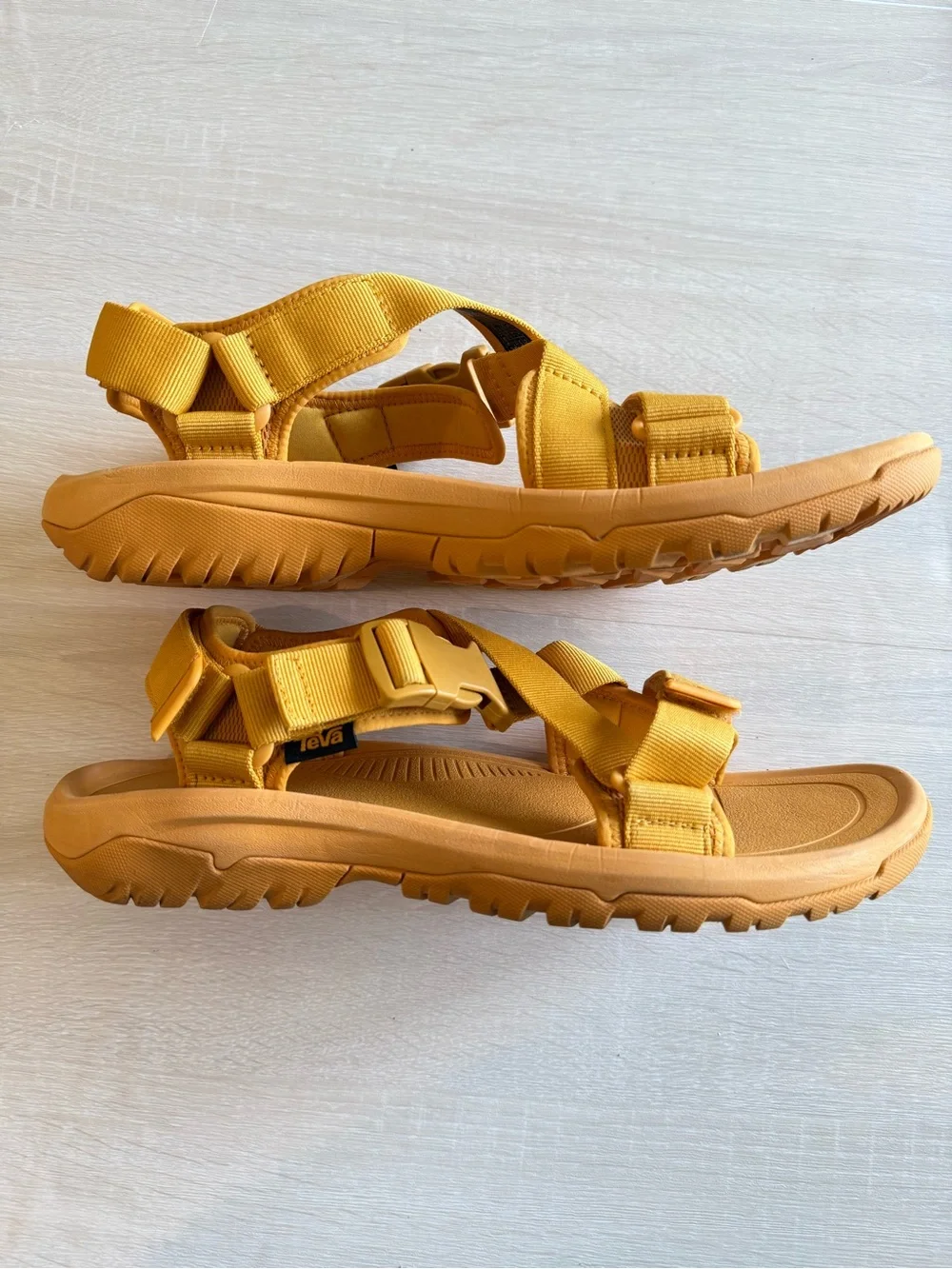 Teva Hurricane Drift Mustard Sport Sandals Men’s US 13 Adjustable Outdoor